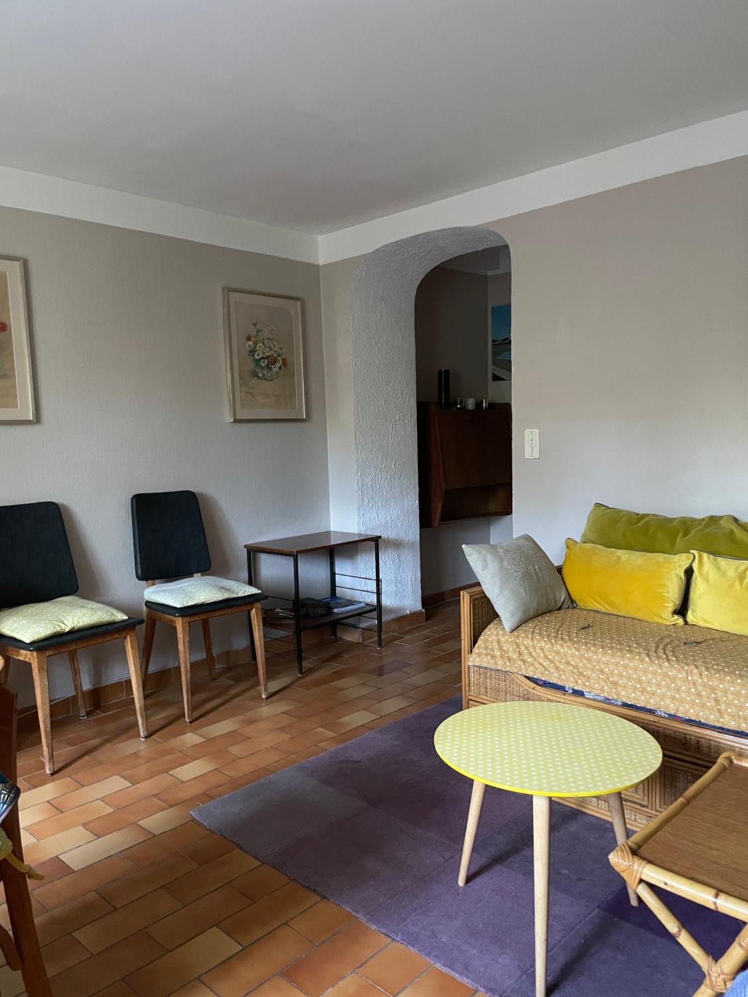 2 Calmes Apartment *
