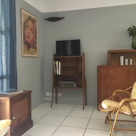 2 Appartements Calmes Frejus Exterior photo